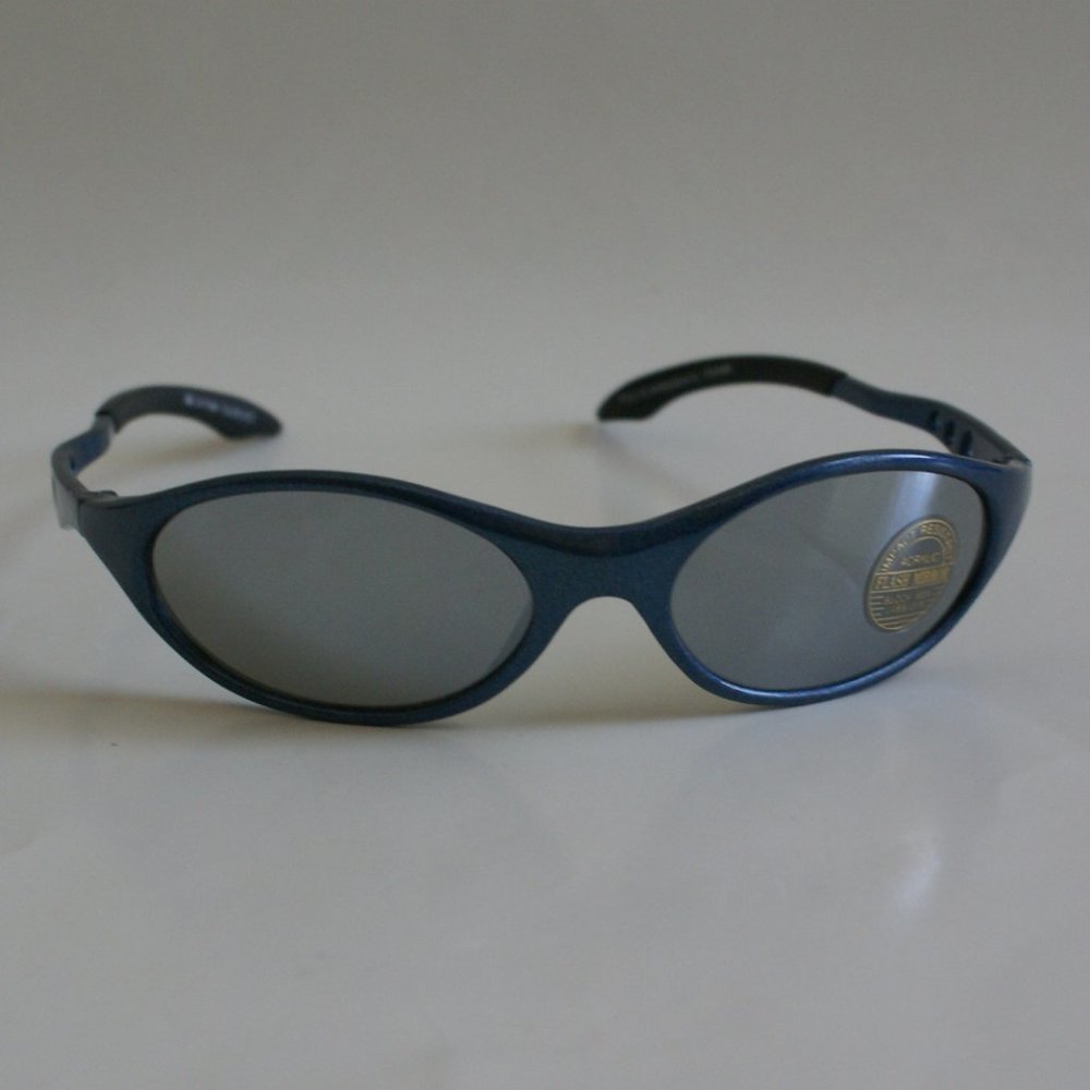 NWT VtgSports 90's wrap around w/rubber temple tips smoke mirror lens sunglasses